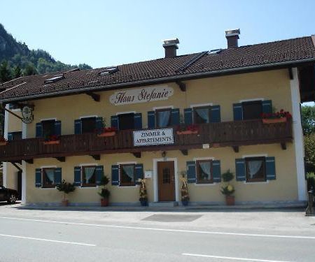 因泽尔 斯蒂芬妮旅馆酒店 外观 照片